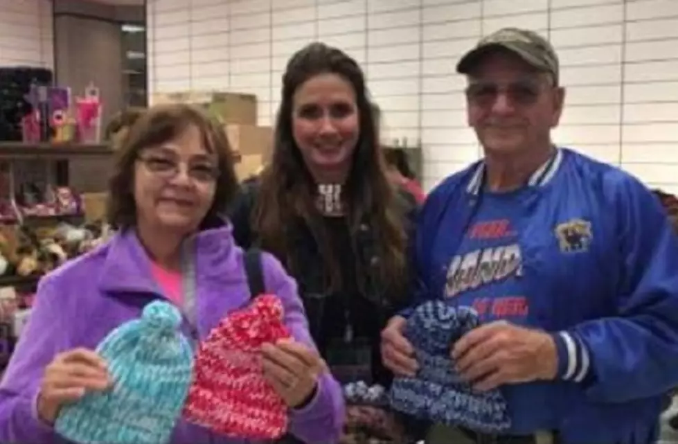 Florence Knits 700 Hats for Christmas Wish [VIDEO]