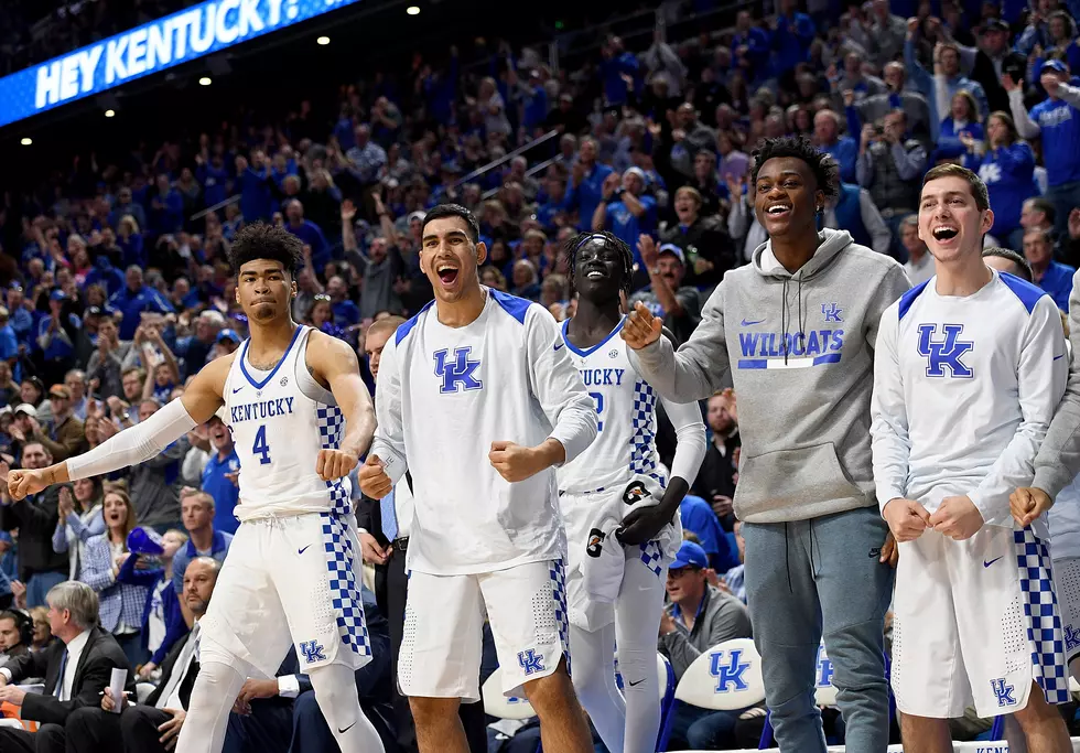 Kentucky Basketball Team Gives Back for the Holidays [VIDEO]