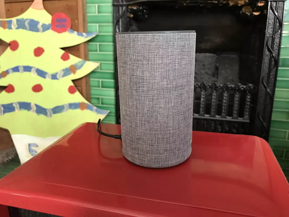 Erin Shows Off Her New Alexa Enabled Device the Echo [VIDEO]