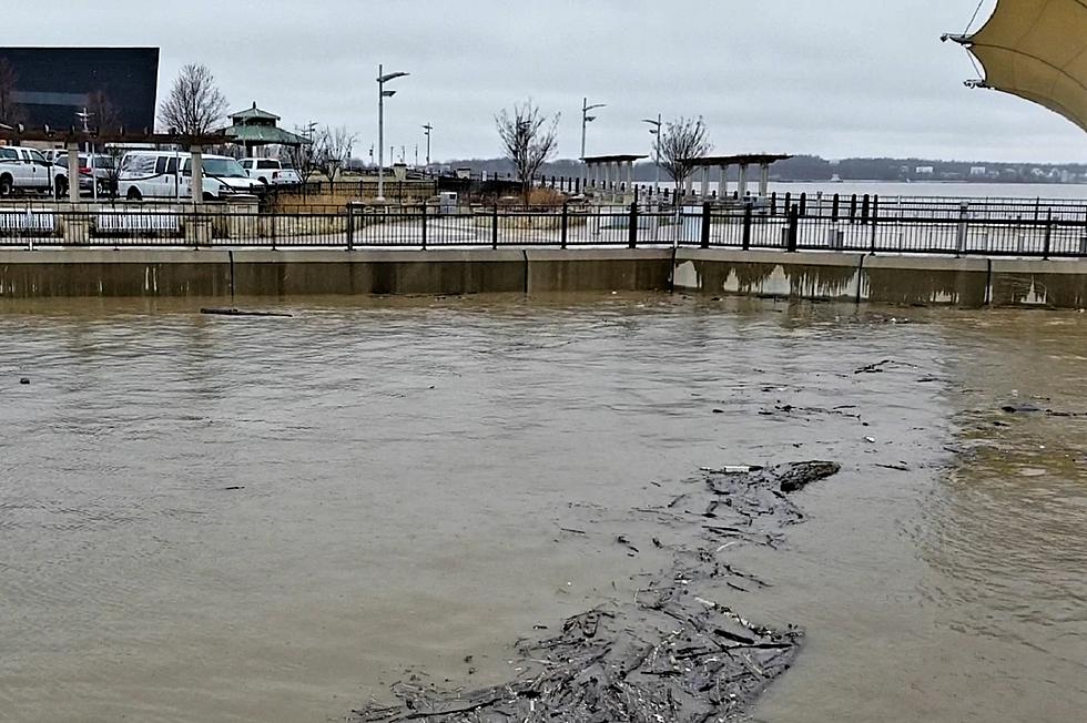 Ohio River Way Up at Owensboro; Flood Warning Issued [VIDEO]