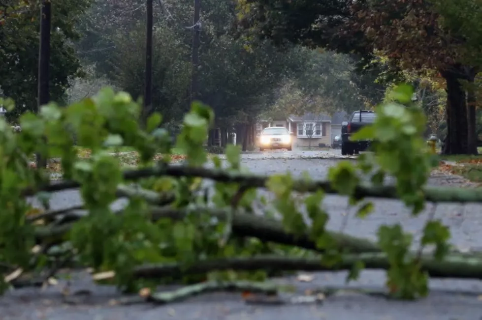 40 MPH Winds Possible Today