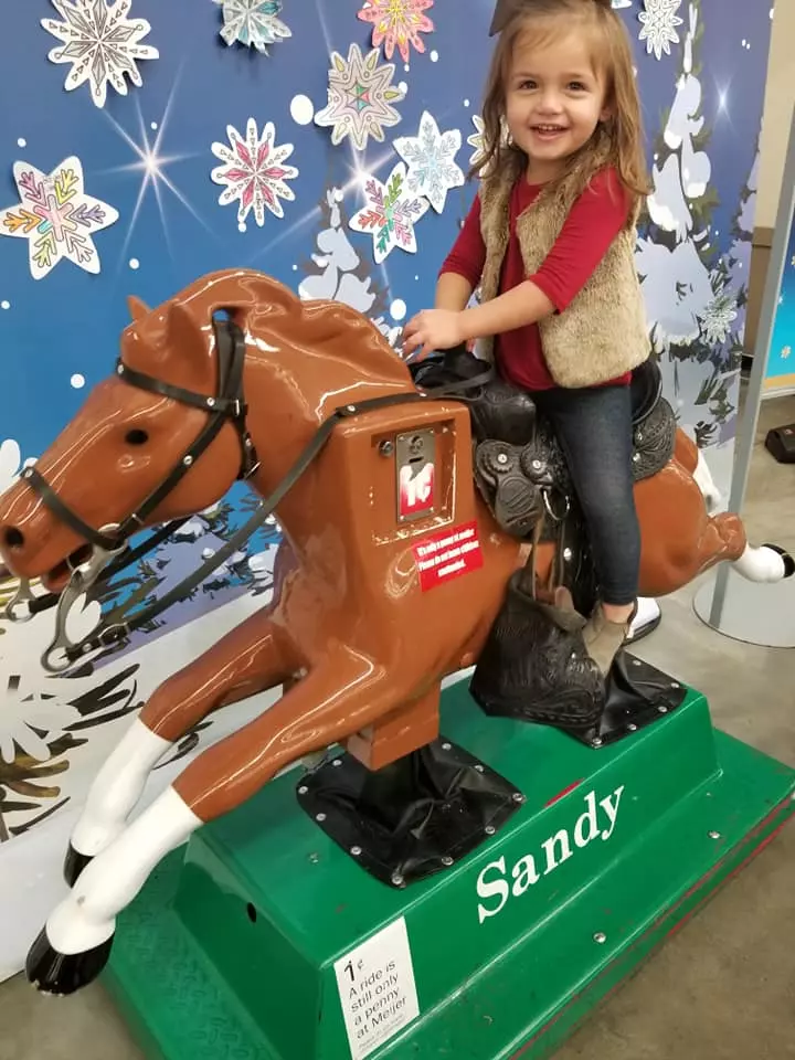 Meijer In Owensboro Has Penny Horse Ride