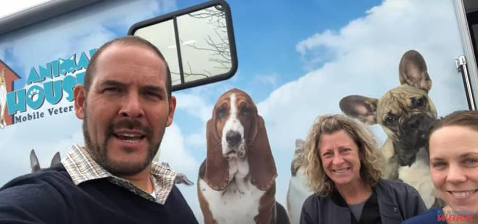 Virtual Tour of Dr. Richey&#8217;s Animal House Mobile Vet [Video]