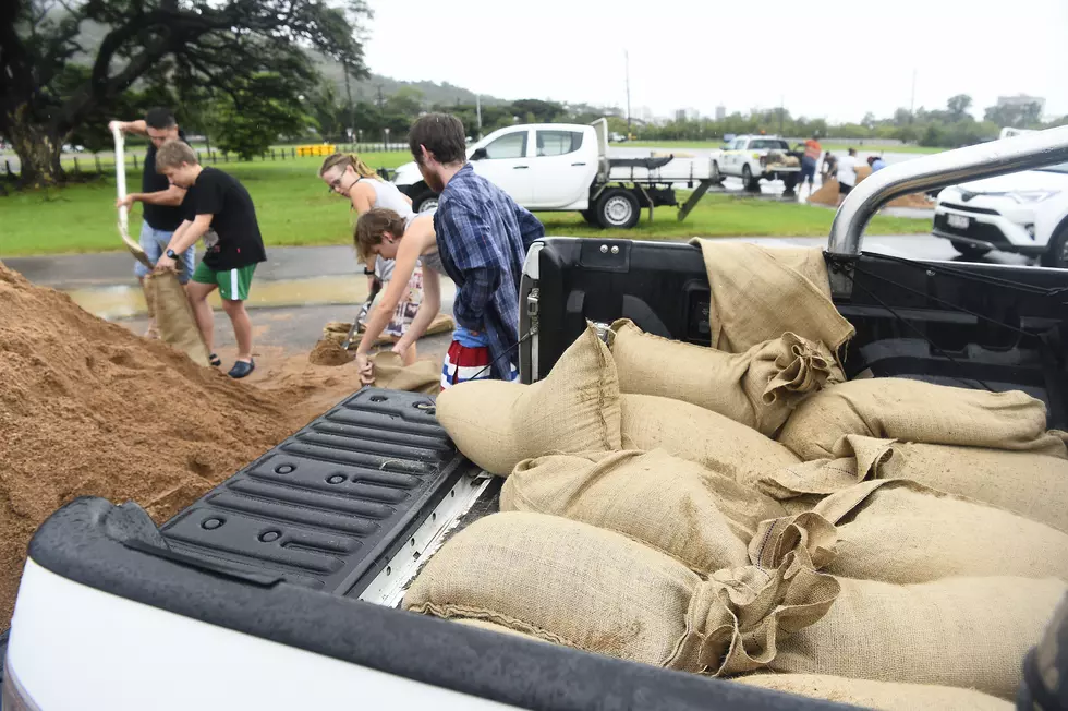 Daviess County Emergency Management Issuing Sandbags to Residents