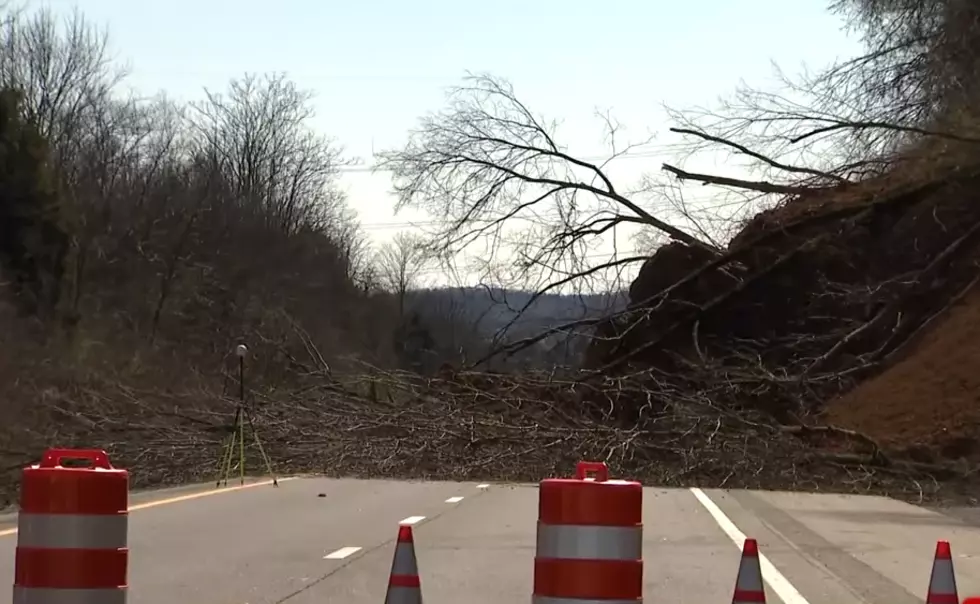 Landslide Blocks Part of Interstate 24 for Western KY Travelers