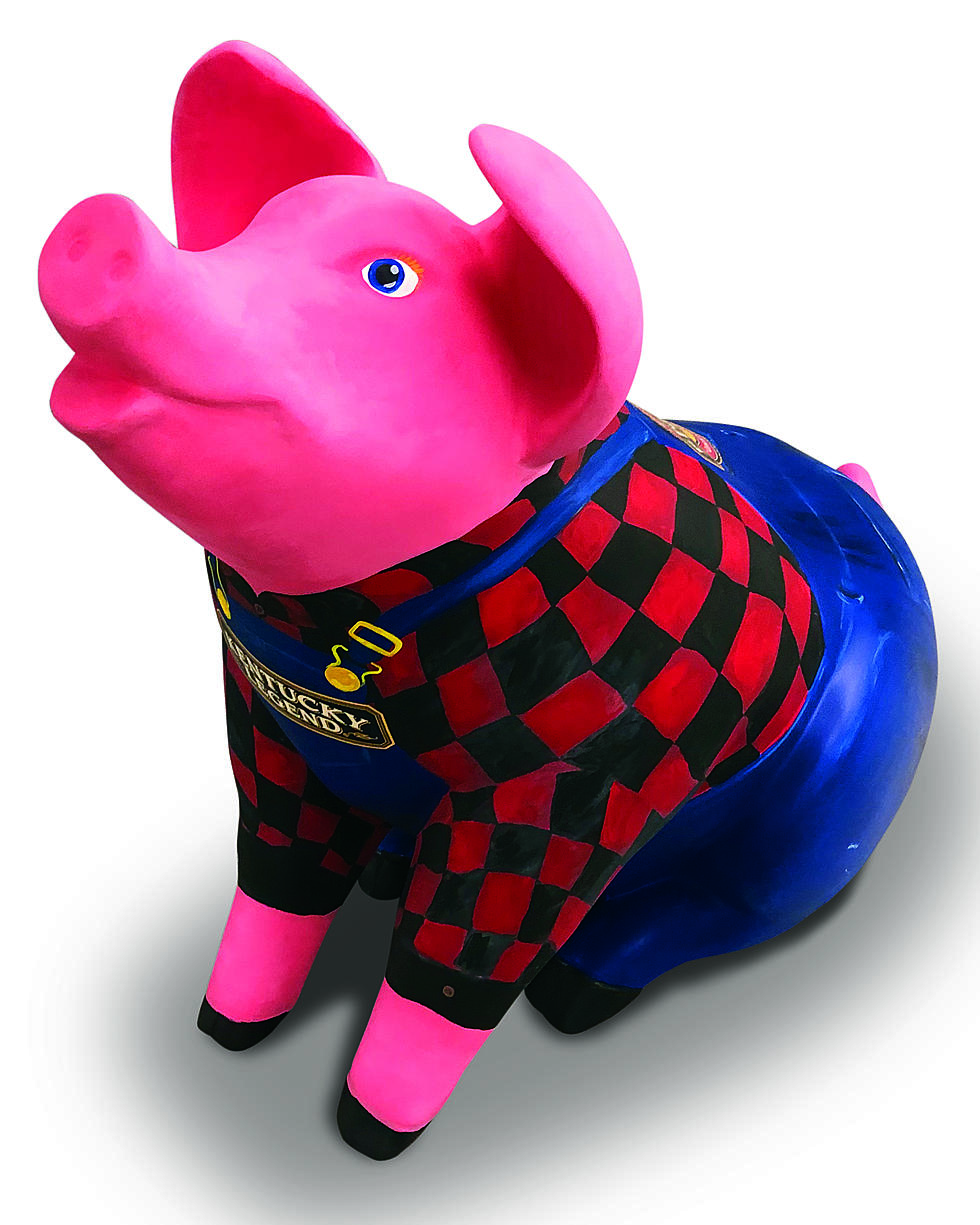 Kentucky Legend Unveils the 2019 Oink for Owensboro Pigs [Photos]