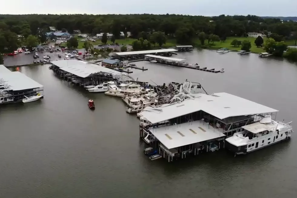EF-1 Tornado Severely Damages Kentucky Lake Marina [VIDEO]