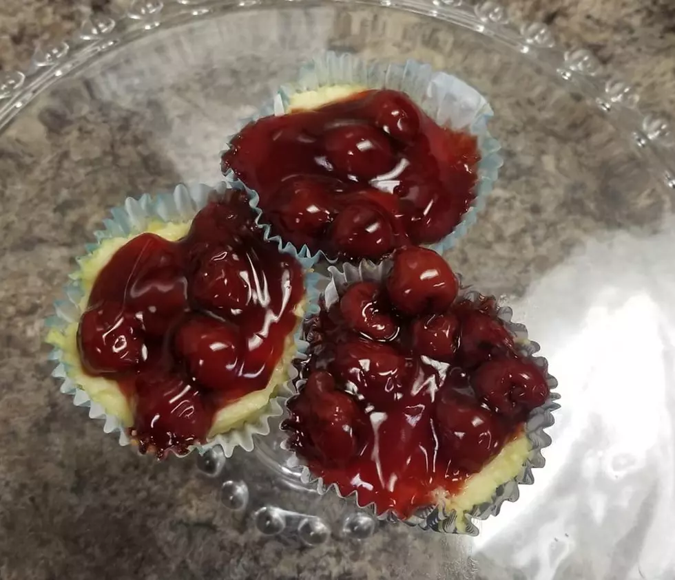 What&#8217;s Cookin:  Golden-Girls Mini Cheesecakes (PHOTO)