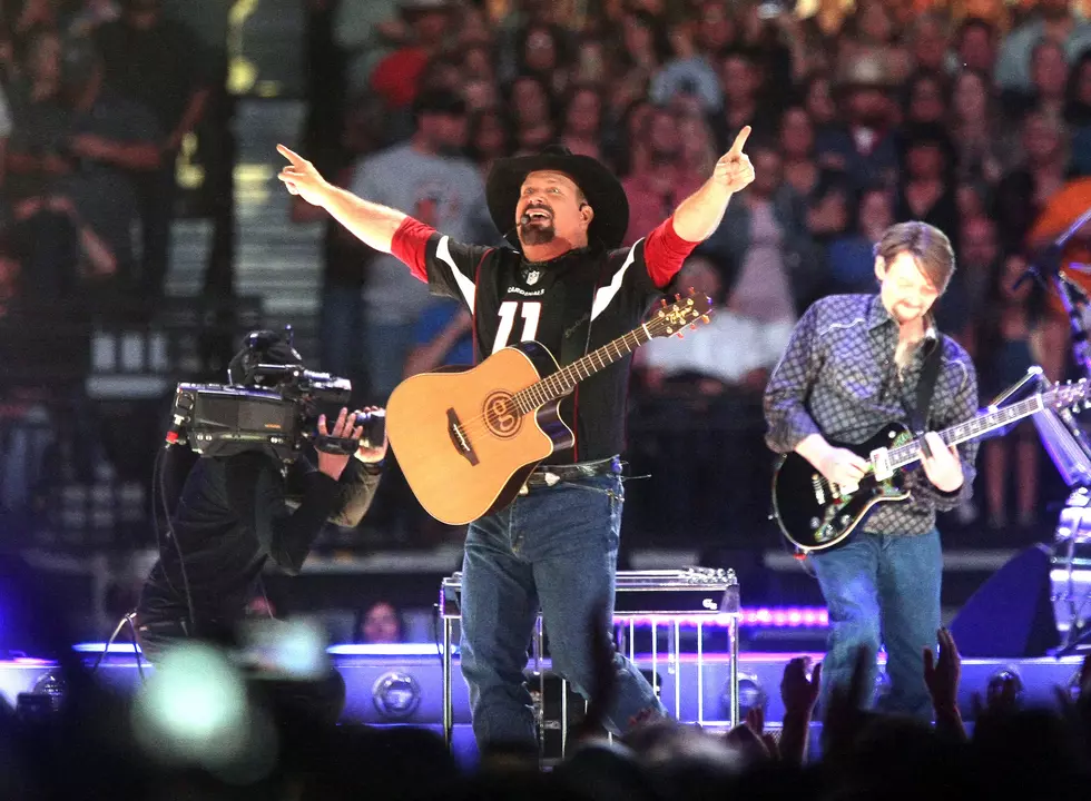 Boy Who Dressed as Garth Brooks Invited to Knoxville Show