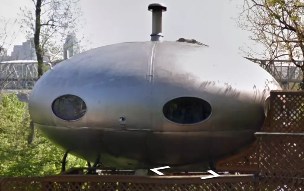 See Inside The Futuro Spaceship Shaped House In Kentucky (VIDEO)