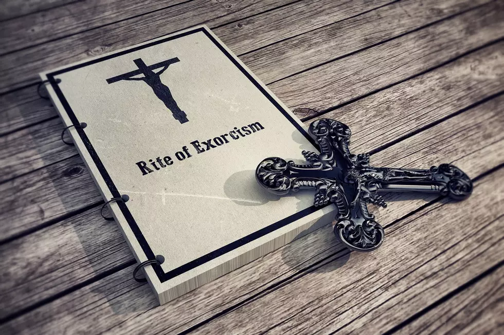 Did a  KY Church Offer Exorcisms & a Chicken Dinner?