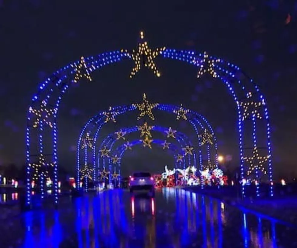 SEE INSIDE: Bowling Green&#8217;s Massive Drive-Thru Christmas Light Display On A Race Track (GALLERY)