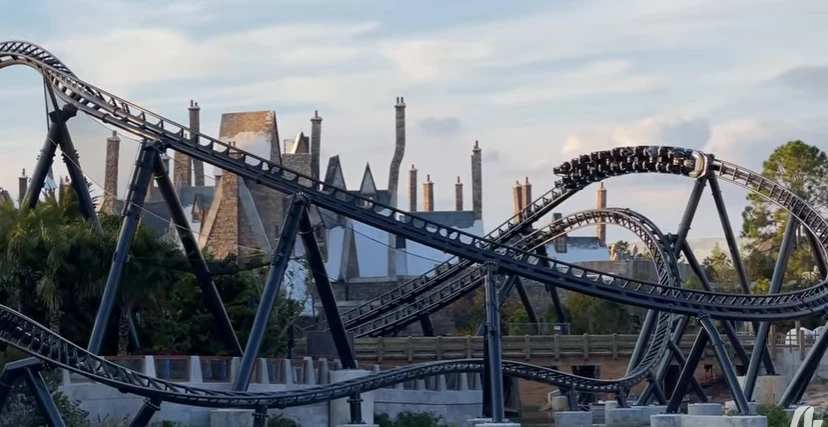 New Jurassic WorldCoaster Coming To Universal Studios This Summer