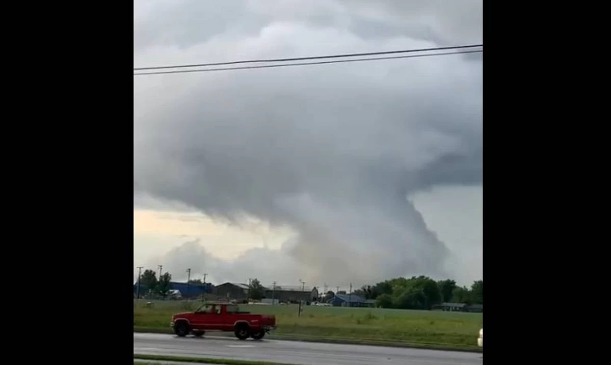 Incredible Video of TornadoWarned Storm in Spencer County, IN