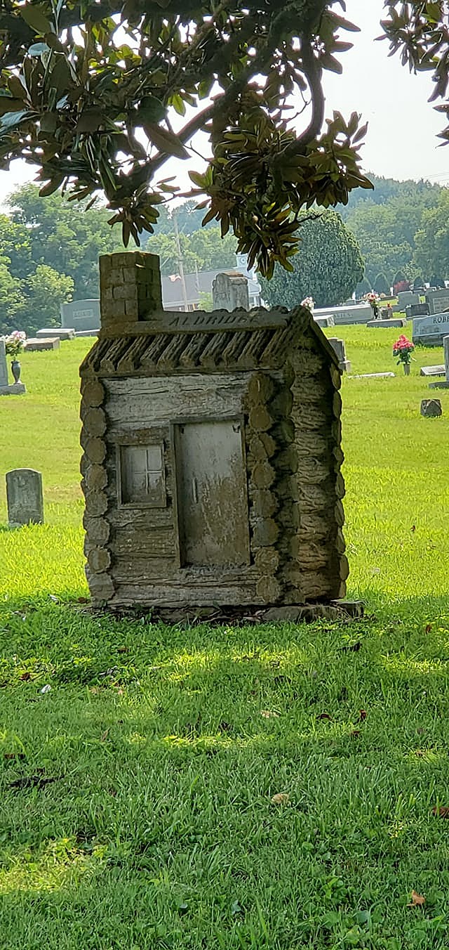 One of Coolest Headstones Youll Ever See Is in Hawesville, KY picture