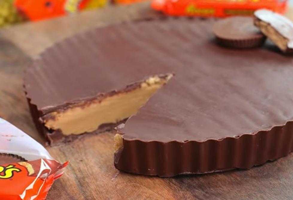 It&#8217;s A Thanksgiving Miracle:  Reese&#8217;s Is Making Giant Reese Cups in Pie Size