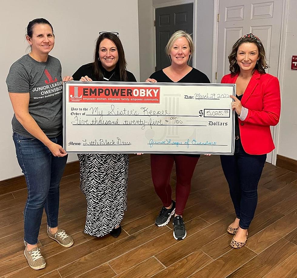 Owensboro Junior League Donates $5000 To Women's Homeless Shelter