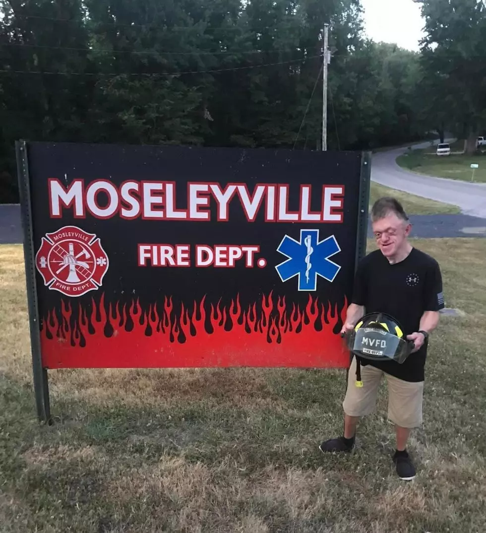 Kentucky Man Beats All Odds to Fulfill Dream of Becoming a Firefighter [PHOTOS]