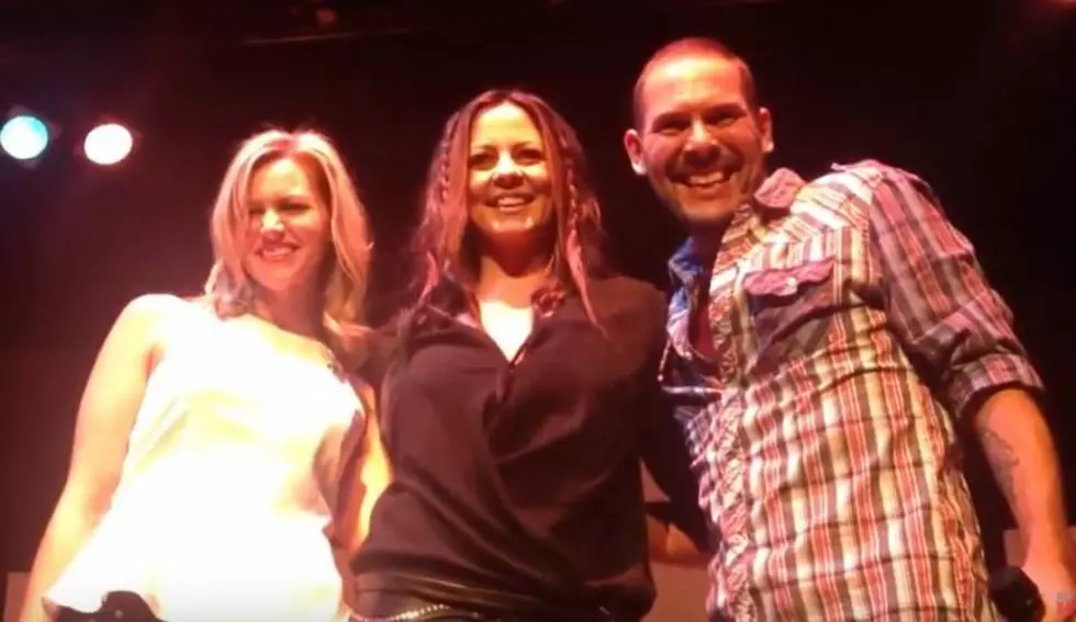 Remember When Sara Evans Made a Surprise Appearance in Owensboro, KY?