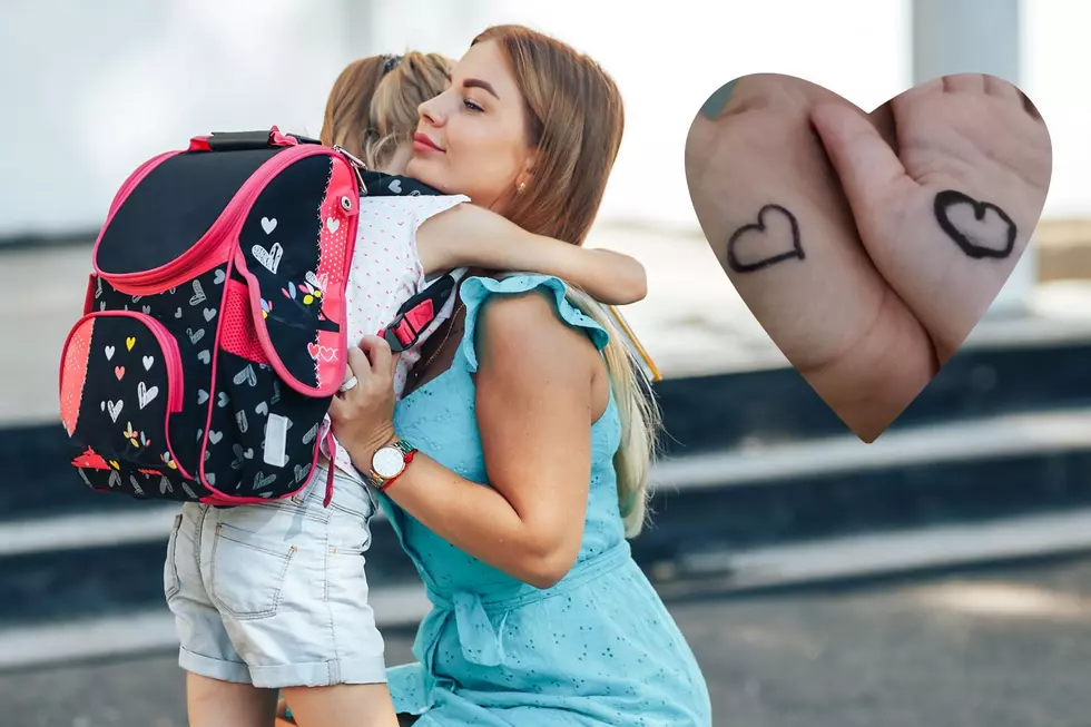 How The ‘Hug Button’ Is Helping Kids W/Anxiety Brave Back To School [PHOTOS]