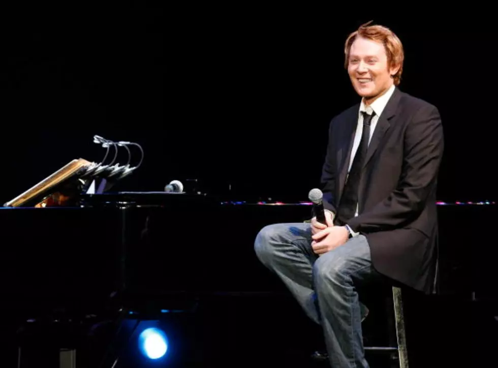 Here&#8217;s Why You Might See Clay Aiken in Owensboro This Week