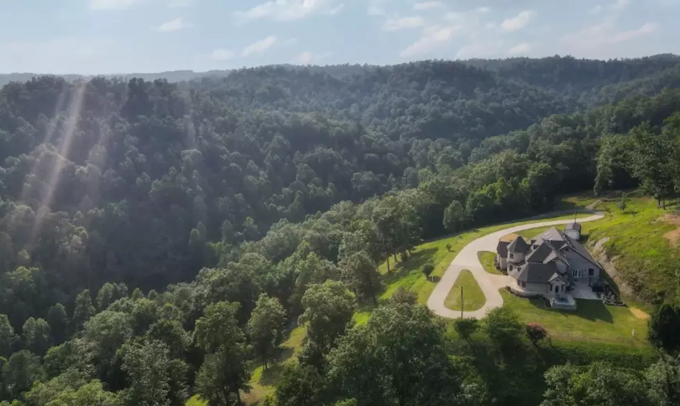 One of Ky's Most EPIC Airbnb's Is Big Enough For All Your Friends