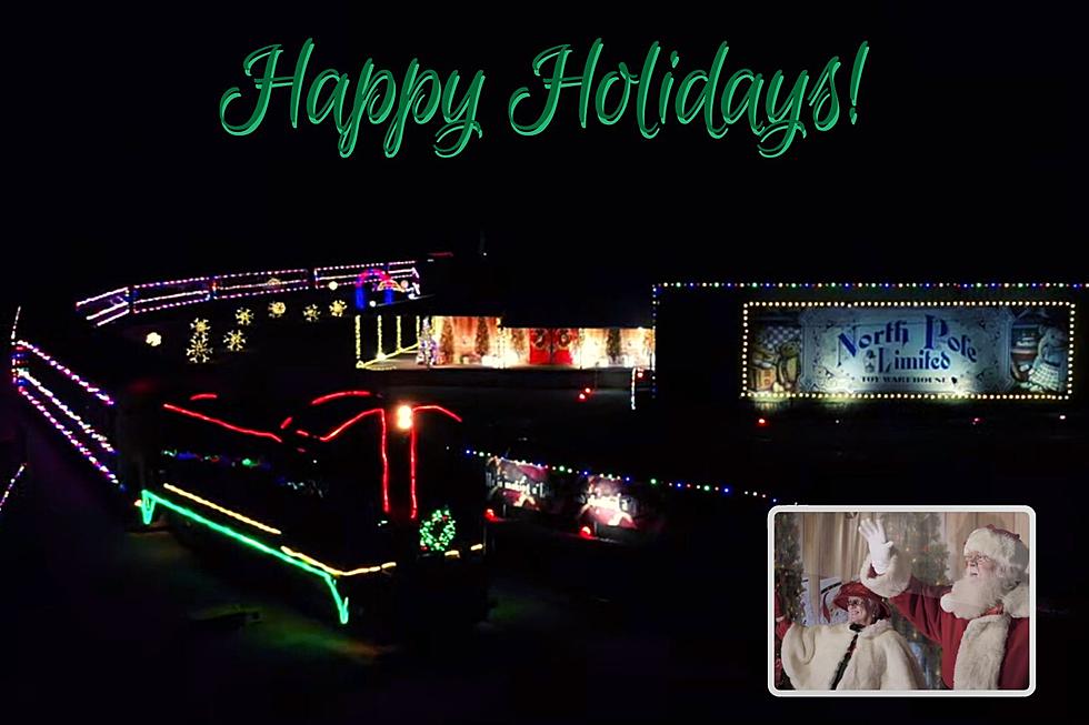 It’s Summer But You Need to Get Your Tickets for These KY, IN, & TN Holiday Train Rides Now