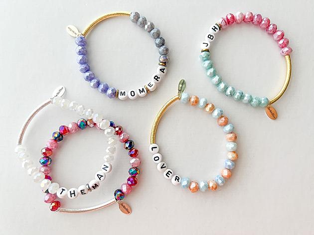 Taylor Swift Fans! Join the Fun at the Eras Bracelet-Making Event