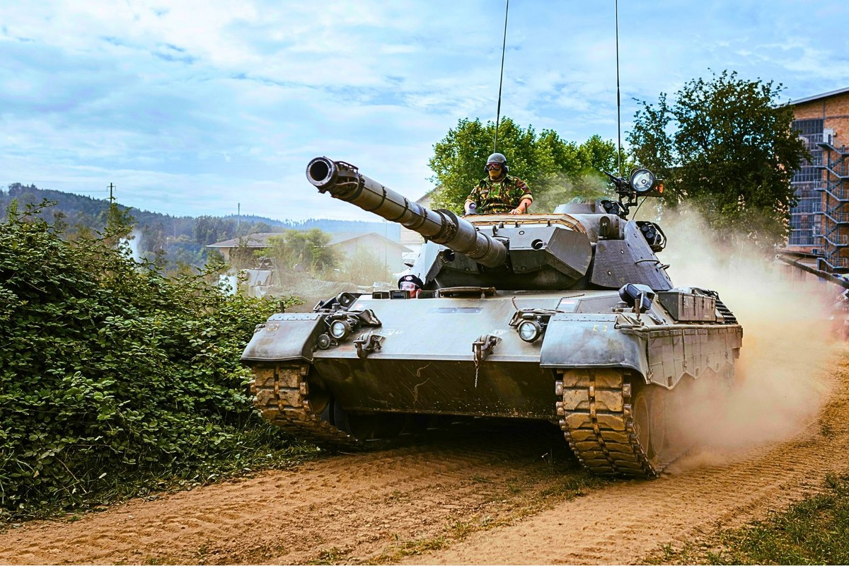 You Can Visit This Tank Graveyard in Kentucky One Day a Year
