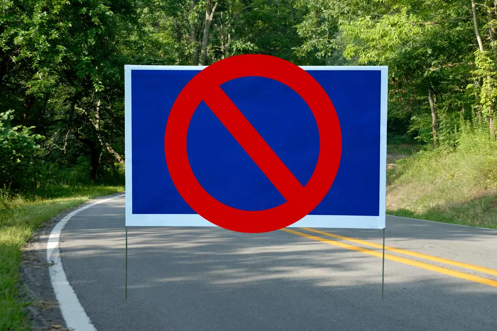 Those Roadside Signs? They’re Actually Illegal in Kentucky