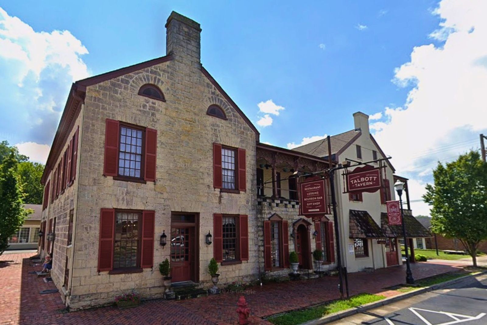 Kentucky's Oldest Restaurant Is Reportedly Haunted