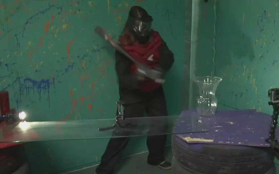 Should Owensboro Get a Stress-Relieving RAGE Room?