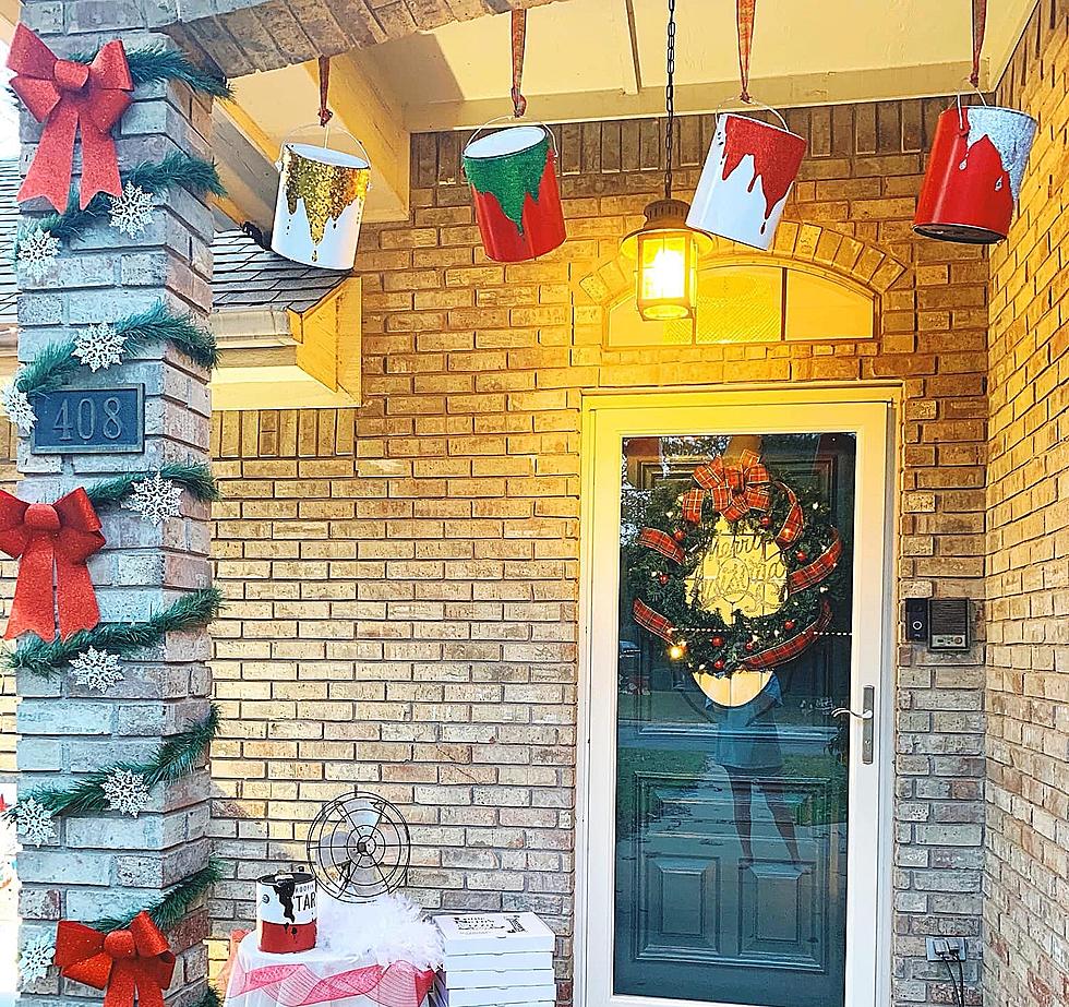 Texas Family Creates ‘Home Alone’ Christmas House Decorations