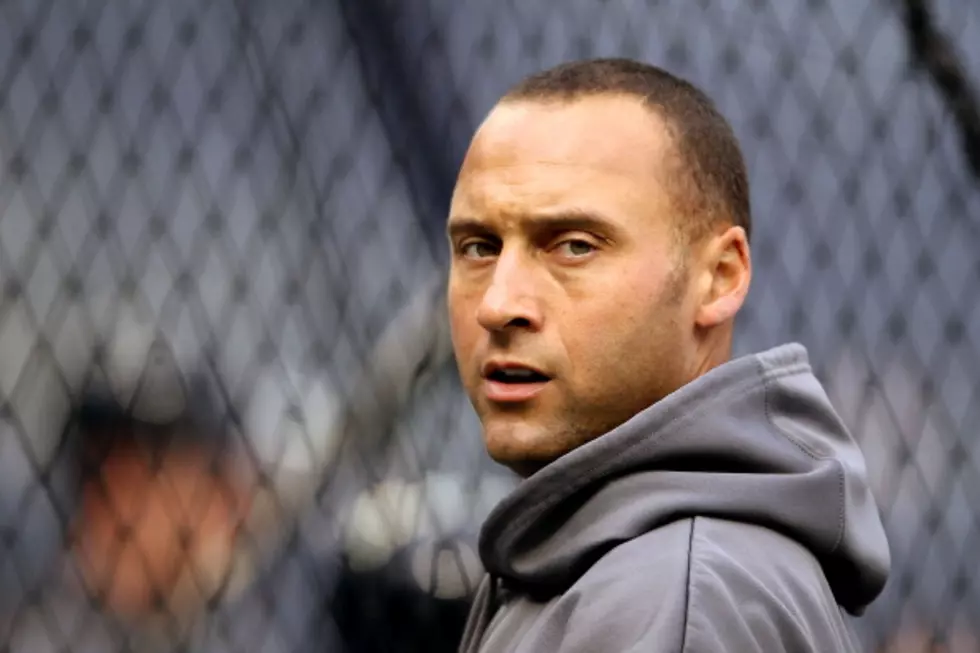 Derek Jeter Appears To Be Engaged