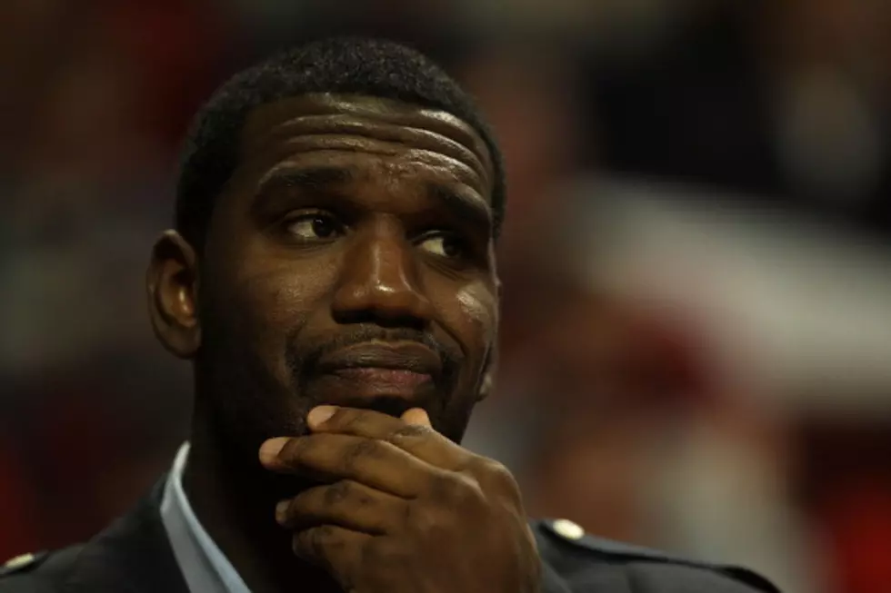 Greg Oden Confused With LeBron James [VIDEO]