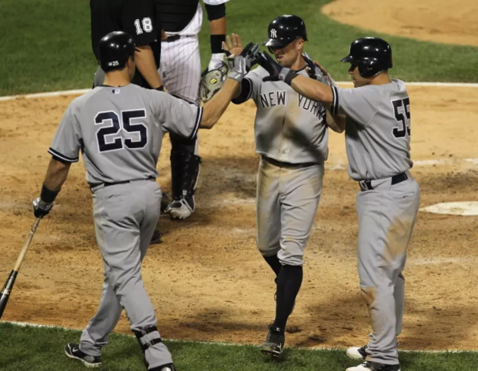 Yankees Roll Past White Sox 18-7