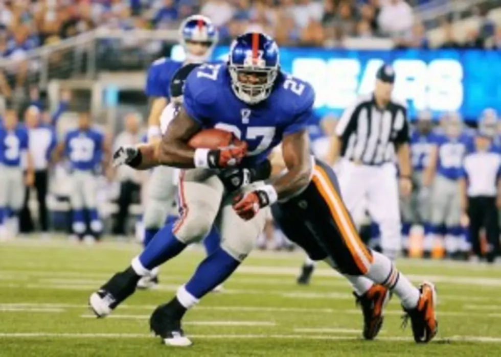 Giants Defeat Bears, Lose Terrell Thomas To ACL Injury
