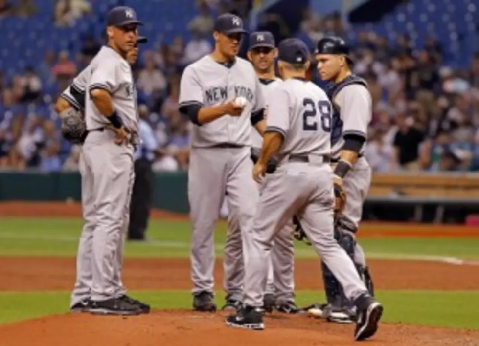 Rays Defeat Yankees 5-2 to Tie Red Sox for AL Wild Card