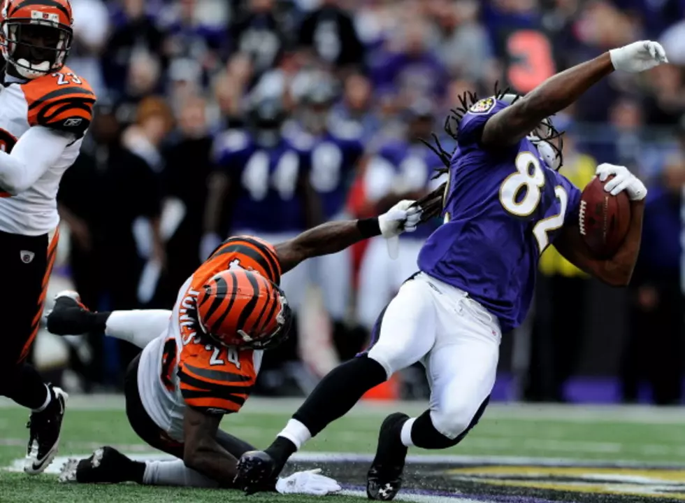 Torrey Smith Pulled Down By Dreads [VIDEO]