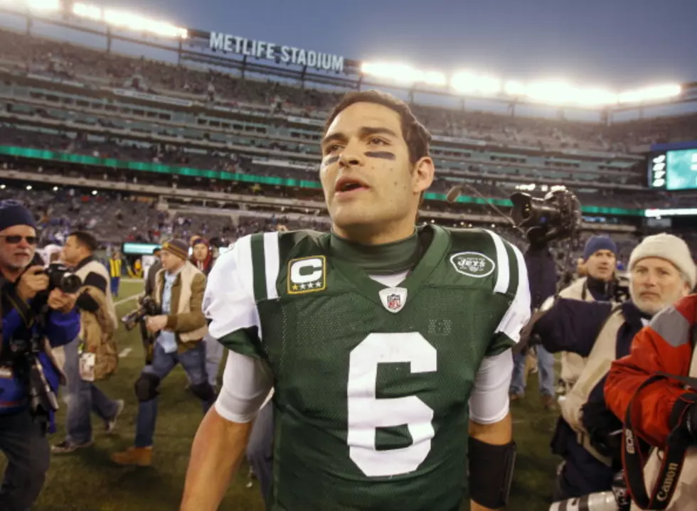 New York Jets Give Mark Sanchez A Three Year Contract Extension