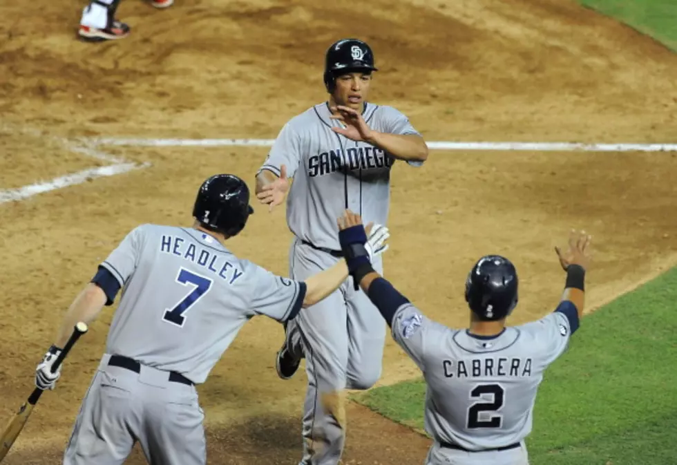 Padres&#8217; Everth Cabrera Steals Home Against Dodgers [VIDEO]