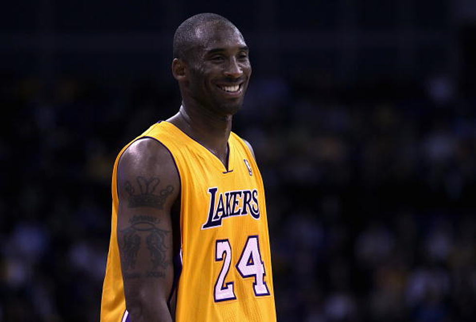 Kobe Bryant vs Michael Jordan – Identical Plays [VIDEO]