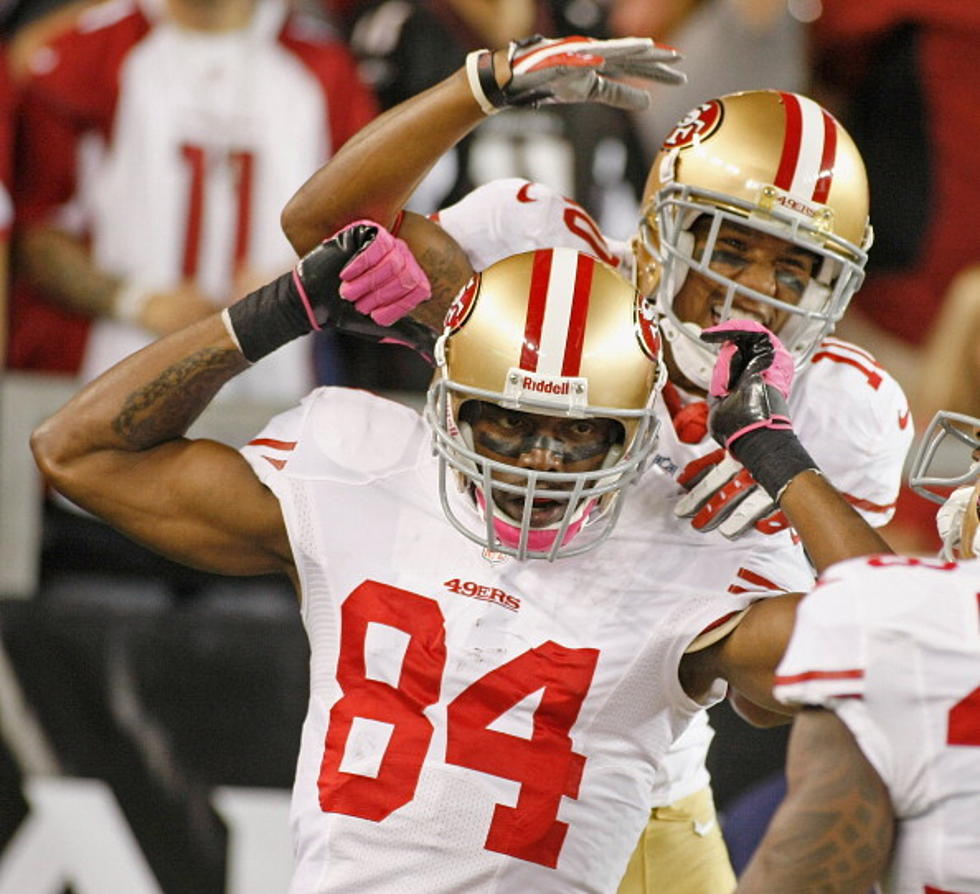 Randy Moss Makes Another TD Reception On MNF [VIDEO]