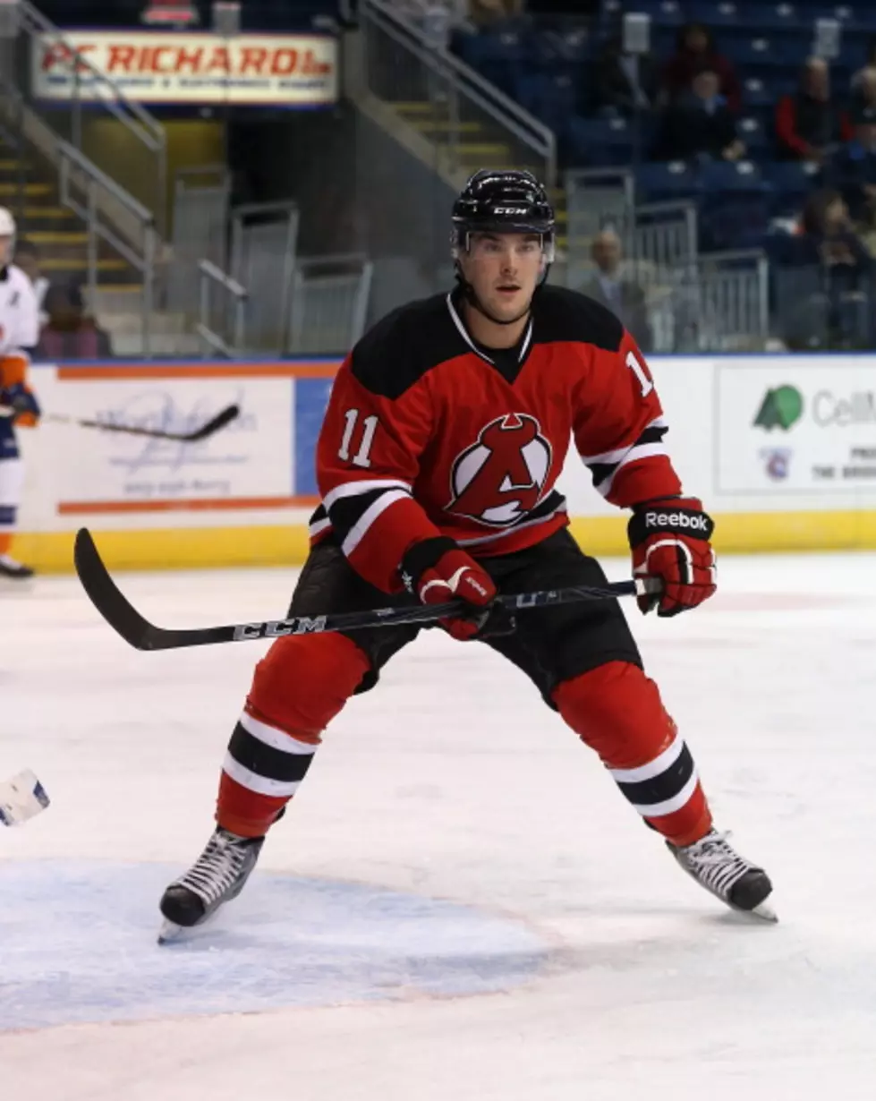 Albany Devils Defeat Adirondack Phantoms, Wedgewood Wins Second Start