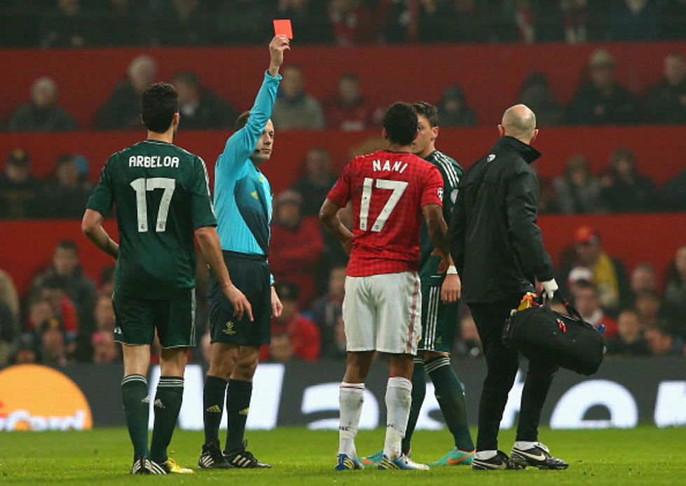 Did Manchester United&#8217;s Nani Deserve Red Card For Karate Kicking Real Madrid&#8217;s Alvaro Arbeloa? [POLL]