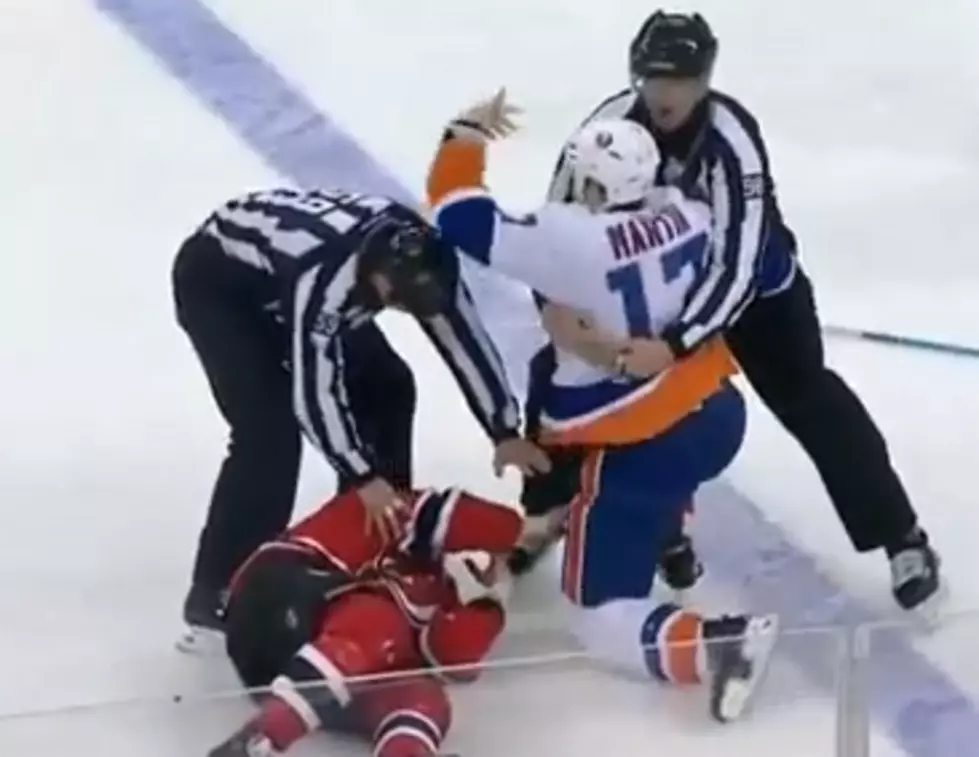 Islanders’ Matt Martin Knocks Devils’ Tom Kostopoulos Silly [VIDEO]