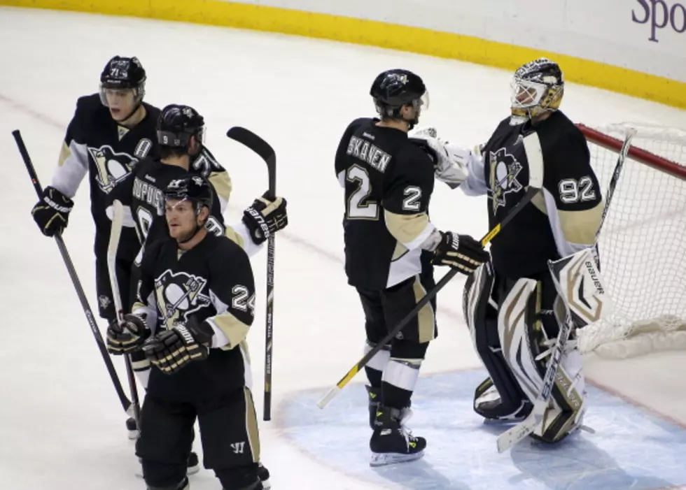 Sid Crosby, Tomas Vakoun Lead The Penguins Past The Islanders