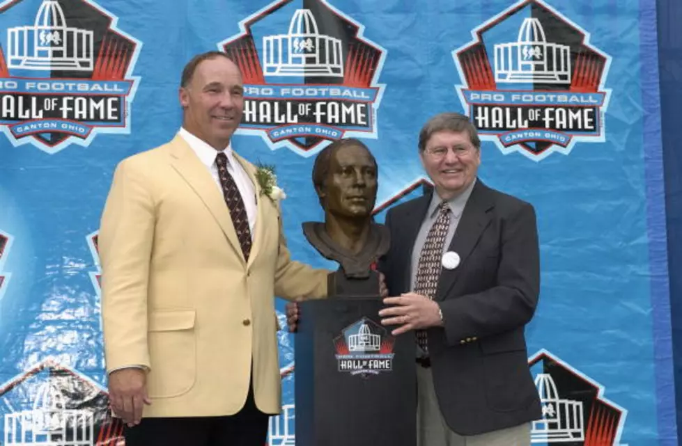 NFL Hall of Famer Joe DeLamielleure Talks With The Team