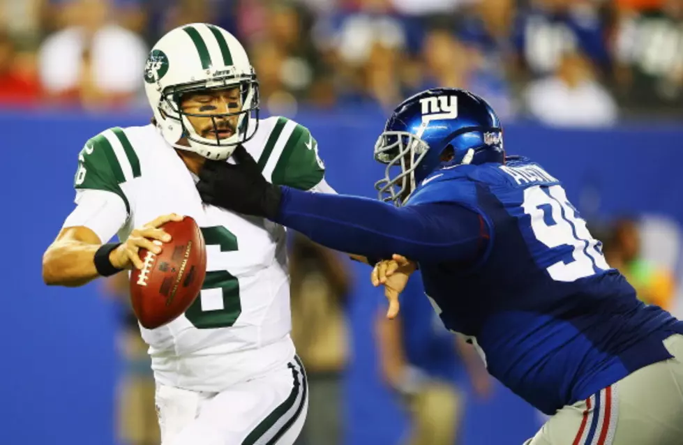 Jets Lose Sanchez But Beat The Giants In The Battle Of New York