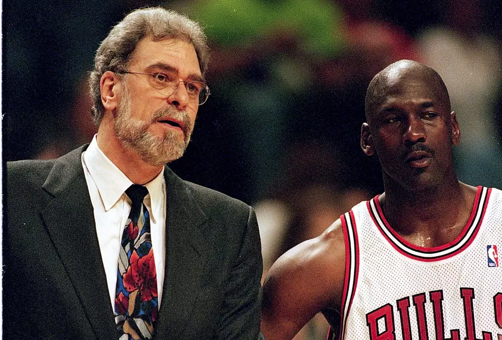 Michael Jordan Reacts to Phil Jackson Hire